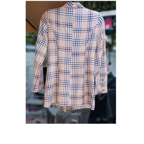 CBR beautiful & elegant Blazer - Picture 3 of 14